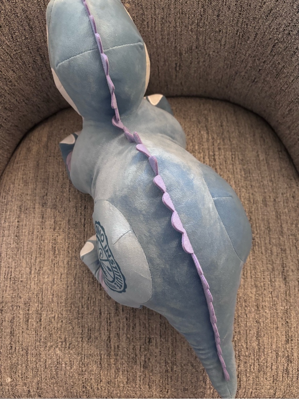 Disney’s Animal Kingdom DinoLand USA Aladar Dino Institute Iguanodon Plush - Picture 5 of 8